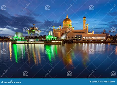 Brunei Darussalam, Bandar Seri Begawan Stock Image - Image of sultan ...