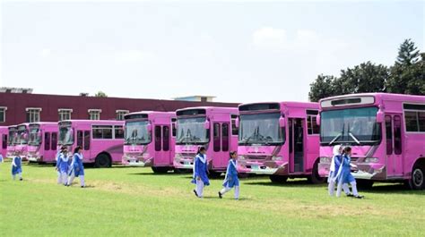 Pink Buses Begin Operations for Female Commuters