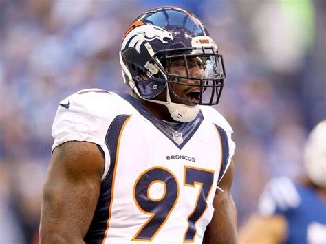 The Jaguars kicked off free agency by spending $90 million to poach a ...