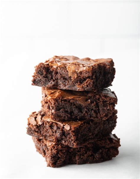 How to Make Ghirardelli Brownies (Box Instructions + Mix Recipe ...