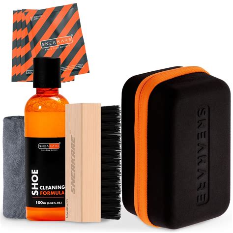 SNEAKARE Travel Shoe Cleaning Kit 100 ml Shoe Cleaner & 1 Medium ...
