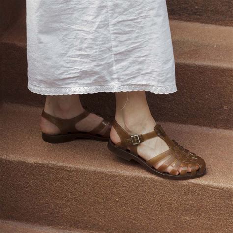 90s female shoes sales