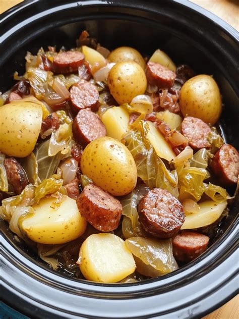 Ultimate Cajun Crock Pot Cabbage, Sausage & Potatoes Recipe