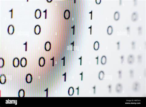 Computer Binary Code 的图像结果