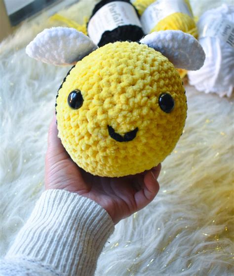 Image result for Crochet Bee Tutorial