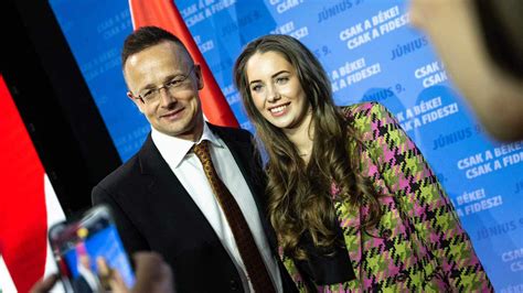 About Hungary - FM: Color of peace is orange, the name of peace is Fidesz