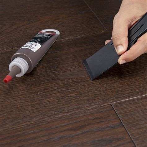 WOOD, LAMINATE & VINYL PUTTY - ROBERTS®