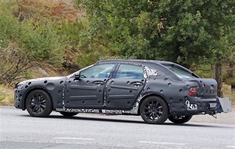 Spyshots: 2017 Volvo S90 T8 Plug-In Hybrid Prototype - autoevolution