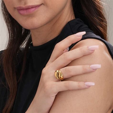 Gold Plated Adjustable Finger ring – PALMONAS