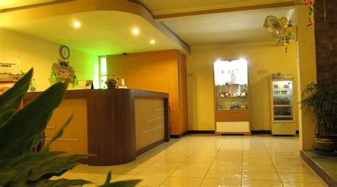 HOTEL LESTARI (Jember, Java) - Hotel Reviews, Photos, Rate Comparison ...