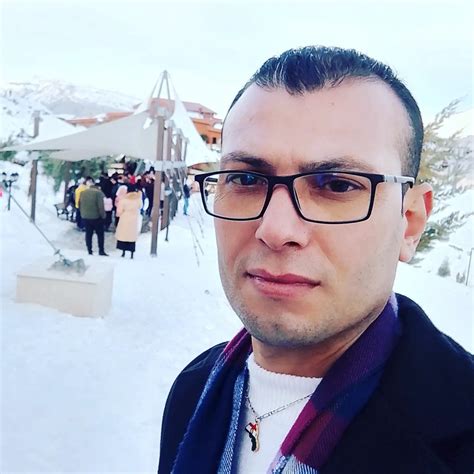 Ez kurdim-Reheba - نعو جريح وجرحو بسيط | Facebook