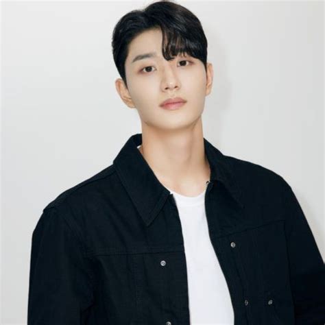 Korean actors on Instagram: Check out the most-followed stars here