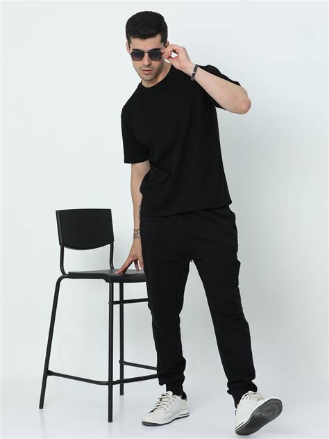 Black Solid Premium Unisex T-Shirt and Joggers Co-ord Set – Look At That