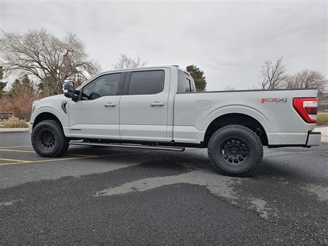2023 F-150 Lariat Powerboost leveled | F150gen14 -- 2021+ Ford F-150 ...