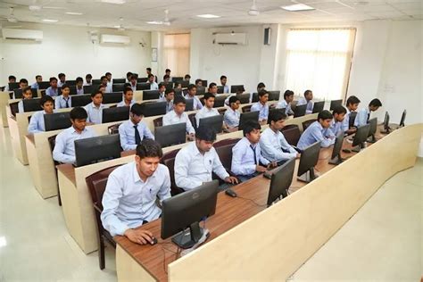 Sobhasaria Group of Institutions Sikar Campus: Photos, Virtual Tour