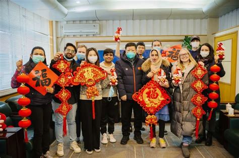 来华留学 | 黑龙江外国语学院举办“携手并进 文化共融”海外留学生专场欢迎会-经济管理系
