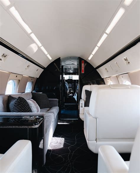 Amalfi Jets | Josh learns how to make sales. What do you think he can ...