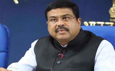 ସ୍ପେଶାଲ ଟ୍ରେନ୍‌ ଚାଲୁ କରିବାକୁ ରେଳମନ୍ତ୍ରୀଙ୍କୁ ଧର୍ମେନ୍ଦ୍ରଙ୍କ ଚିଠି