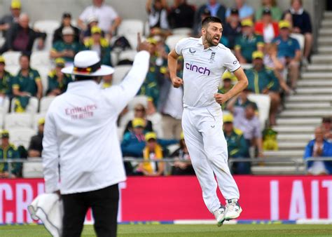 Ashes: Wood, Stokes to be key at Manchester