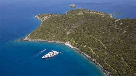 Top 10 Greek Yacht Charter Islands | CHARTERWORLD