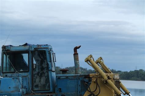 Dredging Big Machine 的图像结果