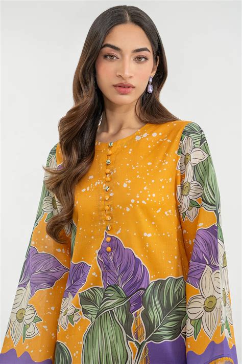 Unstitched'25 - Daffodils 3 piece – Nainpreet - The Collective