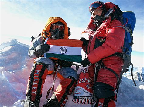 India's Malavath Poorna Is The Youngest Female Mountaineer To Conquer ...