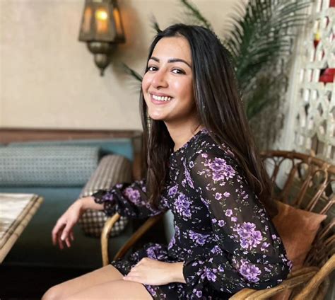 Catherine Tresa Net Worth / Biography 2023: Movie, Boyfriend, Family ...