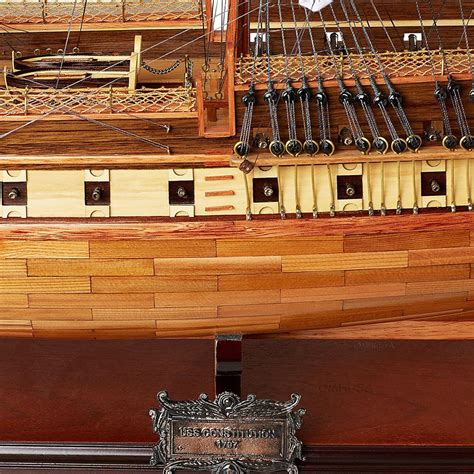 USS Constitution Old Ironsides Model 38" w/ Floor Display Case ...