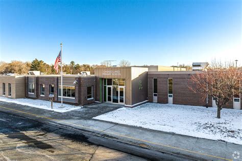 Chisago Lakes Primary Elementary School in Chisago City, MN - Homes.com