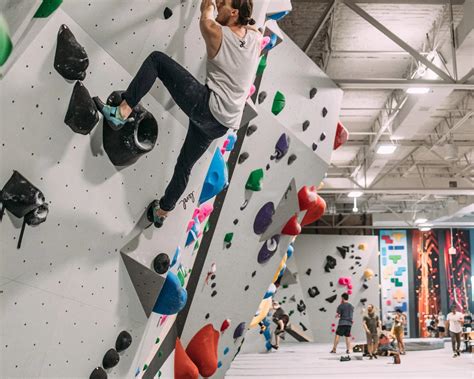 Climbing and Offerings - Orlando | High Point Climbing and Fitness