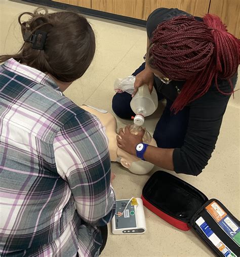 Emergency Med Tech 的图像结果