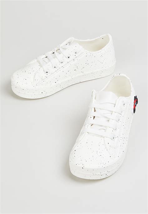 Buy Boys Moulded Charm Wash & Wear Shoes Online at just Rs. 299.0 ...