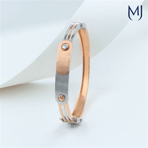 Buy Gold Bracelet Online | Gold Bracelet by Manubhai.