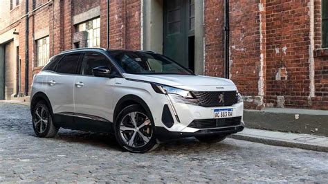 Lanzamiento: Peugeot 3008 Hybrid4