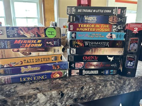 Vintage VHS Finds 的图像结果