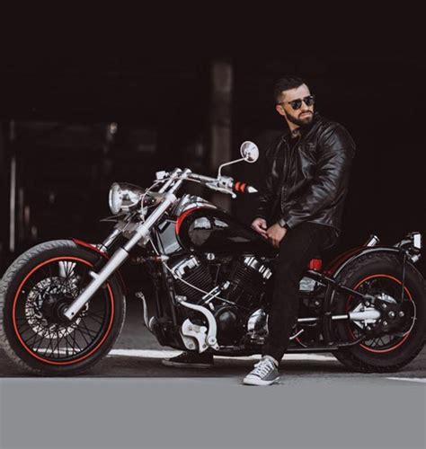 Expert Two-Wheeler Restoration & Customization Services | Servall