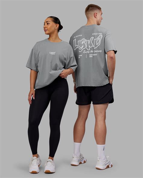 https://www.lskd.co/cdn/shop/files/Duo-Model-Times-Up-Heavyweight-Oversized-Tee-Circular-Grey-White-1.jpg?v=1753407289