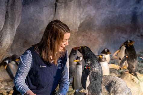 Pride in Our People: Jessica - Pittsburgh Zoo & Aquarium