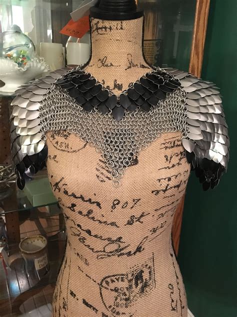 Scalemaille shoulder armor in silver and black large aluminum scales ...