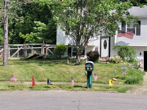 Hollinger Theo | With Jordan Sutphin – I just got recognized as one of their top fans! 🎉 | Instagram