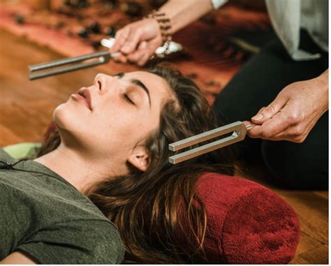 Tuning Fork Dance 的图像结果