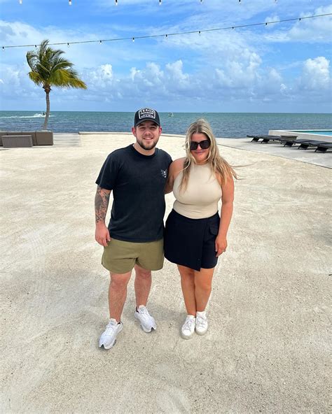 Hannah Stone | Country girl things in the keys with Kameron Marlowe, DJ Rock & the best crew ☀️🌴 ...