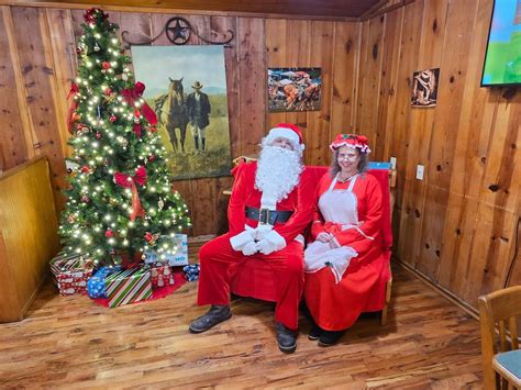 Santa Claus at The Silver Spur Restaurant, The Silver Spur Restaurant ...
