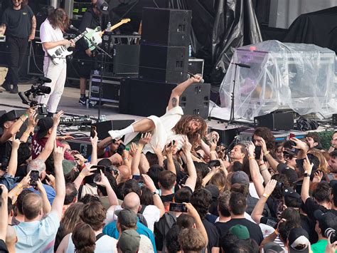 LCD Soundsystem, Jamie xx, IDLES & L'Rain had Forest Hills Stadium dancing (pics, setlists, review)