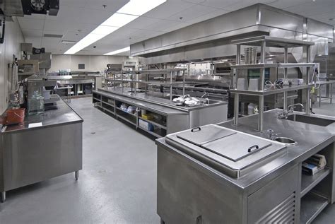土巴兔装修效果图图册68kco9nv:饭店厨房设备-什么是酒店厨房设 ??