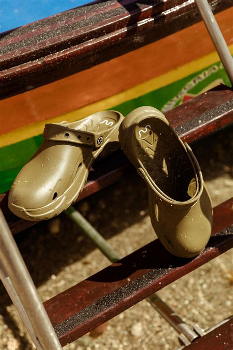 Mule With Strap Men – doubleu