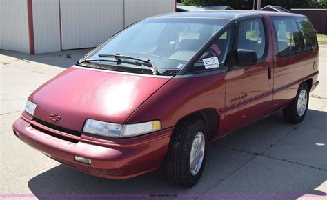 1992 Chevrolet Lumina APV van in Hill City, KS | Item K6105 sold ...