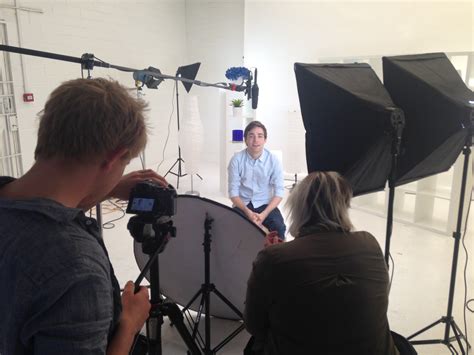 Interview Filming 的图像结果