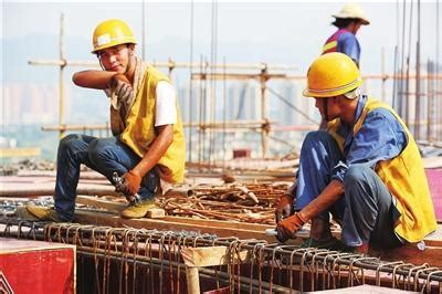 香港建造业总工会公布薪酬调整 12项工种加薪3%至12.5%